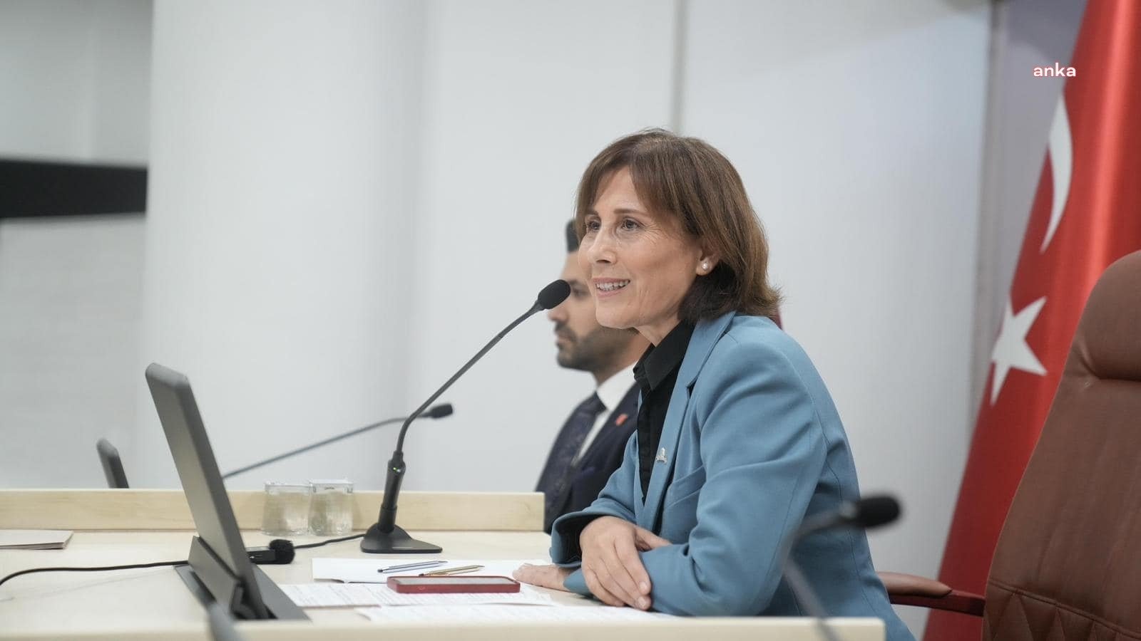 e0b30f58ea5f82a24f2dd3af177ec249